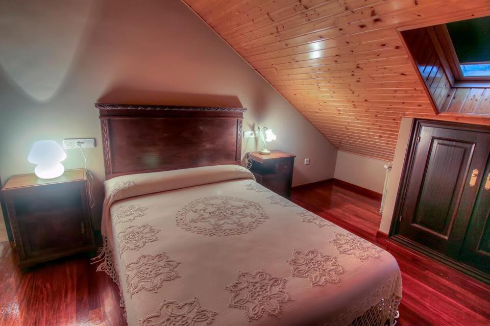 Os Areeiros Turismo Rural & Bodega Santa Cristina De Cobres Номер фото